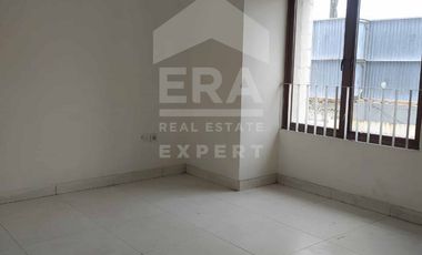 Disewakan Rumah Cluster Terdepan Jakarta Garden City Siap Huni