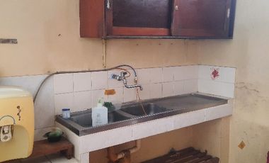 Di sewakan garasi 4 mobil  kota rumah selatan SPBU RM Said solo