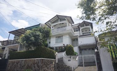 rumah di setrasari bandung siap huni bagus dan keren