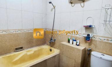 Rumah Mewah Tanah Luas Dekat Pintu Tol di Jatiwaringin Bekasi