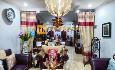 Rumah Mewah Tanah Luas Dekat Pintu Tol di Jatiwaringin Bekasi