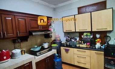 Rumah Mewah Tanah Luas Dekat Pintu Tol di Jatiwaringin Bekasi