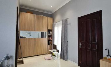 Rumah dijual berlokasi di Citraland Surabaya (AN)