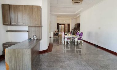 Rumah dijual berlokasi di Citraland Surabaya (AN)