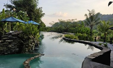 PENJUALAN CEPAT, NEGO KERAS PERLU DIJUAL SEGERA Resort Mewah