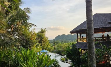 PENJUALAN CEPAT, NEGO KERAS PERLU DIJUAL SEGERA Resort Mewah