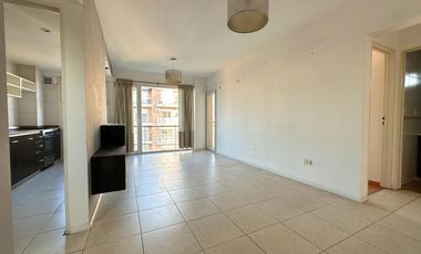 Departamento de 2 ambientes con cochera
