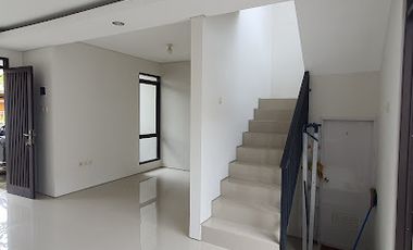 rumah bagus di daerah ciwastra bandung