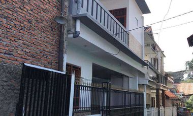 DISEWAKAN RMH  KAWASAN PSR.MINGGU JATI PADANG JAK-SEL