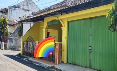 DIJUAL RUMAH PERUM DEKAT SMA TARUNA NUSANTARA MAGELANG