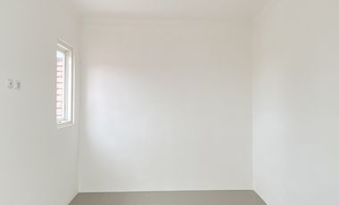 Rumah 1 Menit dari JTP 2 | Free Full Furnished | Ada Manajemen sewa villa