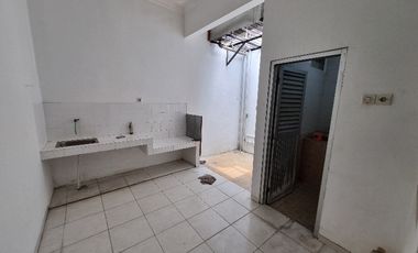 sewa rmh 1lt di lebak rejo.row jl lebar dekat unair