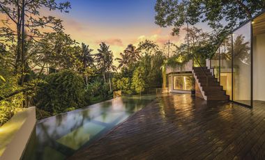 Vila 3 Kamar Tidur Mewah Dan Modern di Pusat Ubud