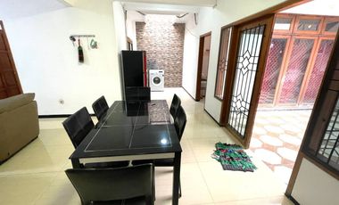 Sewa Rumah Darmo Permai Siap Huni, Full Furnish, Surabaya Barat