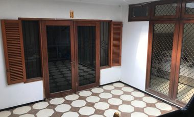 Sewa Rumah Darmo Permai Siap Huni, Full Furnish, Surabaya Barat