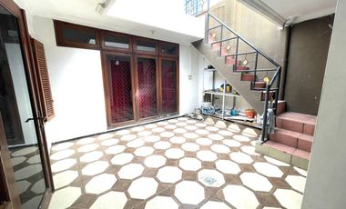 Sewa Rumah Darmo Permai Siap Huni, Full Furnish, Surabaya Barat