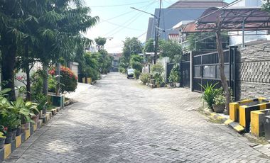 Sewa Rumah Darmo Permai Siap Huni, Full Furnish, Surabaya Barat
