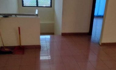 Rumah 2 Lantai Bojong Indah Jakarta Barat Nempel Puri Indah