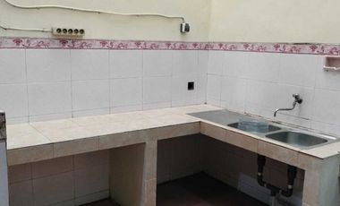 Rumah 2 Lantai Bojong Indah Jakarta Barat Nempel Puri Indah