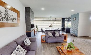 Casa en Venta, Lomas de Bellavista (Las Vilas)