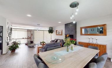 Casa en Venta, Lomas de Bellavista (Las Vilas)