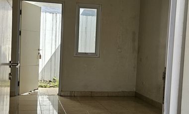 Dijual Rumah Free Kanopi di Royal Spring - Makassar