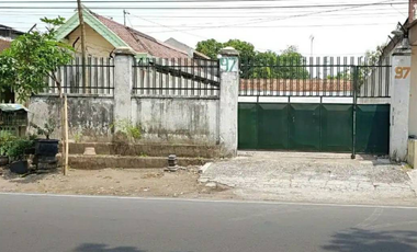 JUAL TEMPAT USAHA 400 m2 KOTA KEDIRI