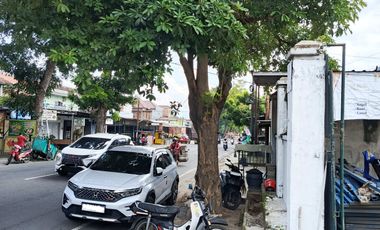 JUAL TEMPAT USAHA 400 m2 KOTA KEDIRI