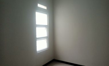 Dijual Rumah 2 Lt ,Salatiga Kota, dekat Uksw