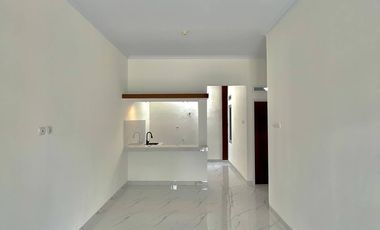 Jual rumah murah bebas biaya di Beji depok