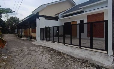 dijual rumah di sleman dekat RSUD Prambanan di madurejo prambanan