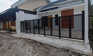 dijual rumah di sleman dekat RSUD Prambanan di madurejo prambanan