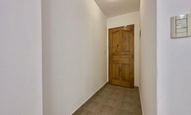 Departamento de 3 ambientes con 2 patios