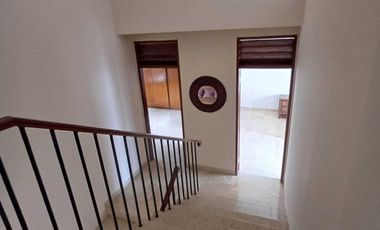 Rumah bagus 2,5 lt Swimming pool, taman luas, Di Kemang Jak sel CL 066