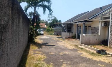 Di jual 4 unit rumah siap huni berikut kavling siap bangun di cluster