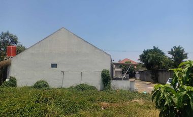 Di jual 4 unit rumah siap huni berikut kavling siap bangun di cluster