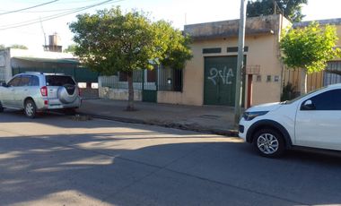 Local con vivienda en venta en Libertad Merlo
