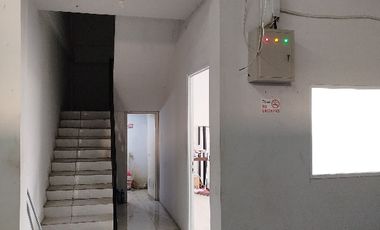 Disewakan Gudang Jalan Raya Jurumudi