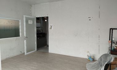 Disewakan Gudang Jalan Raya Jurumudi