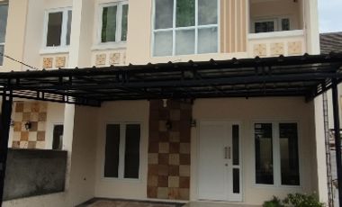 DP nol persen langsung jalan raya ciomas. dekat menuju stasiun