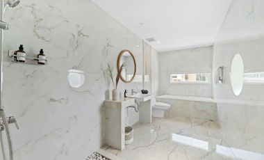 Di jual villa mewah, megah dan murah di Tumbak Bayuh, Canggu