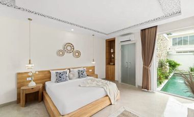 Di jual villa mewah, megah dan murah di Tumbak Bayuh, Canggu