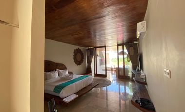 Tropical Style Pool Villa in Condongcatur 6 minutes to UGM Yogyakarta