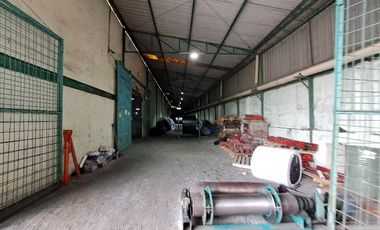 Gudang 2 Lantai Kapuk Muara akses Kontener hadap Timur