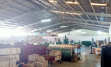 Gudang 2 Lantai Kapuk Muara akses Kontener hadap Timur