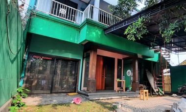 Rumah 2 lt pnggir jln raya lenteng agung jagakarsa jaksel 100jt/thn