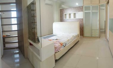 Rumah Mewah 3 Lantai Permata Buana Full Furnished Siap Huni!!