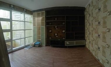 Rumah Mewah 3 Lantai Permata Buana Full Furnished Siap Huni!!