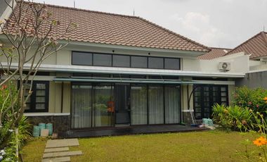 Rumah bagus di Bandung Tempo Dulu, Kotabaru Parahyangan Bandung