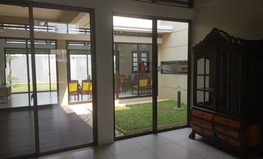 Rumah bagus di Bandung Tempo Dulu, Kotabaru Parahyangan Bandung
